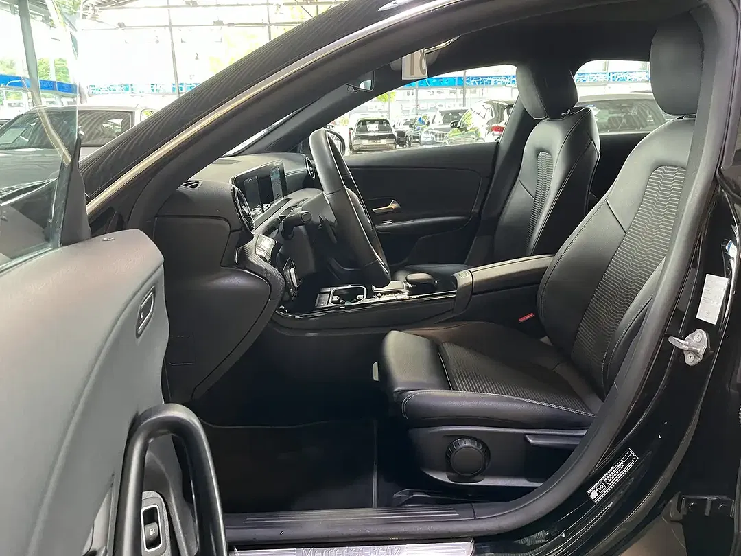 Mercedes-Benz CLA 250 - Thumbnail 14