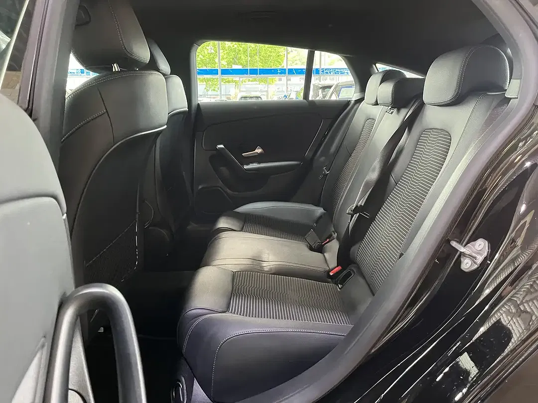 Mercedes-Benz CLA 250 - Thumbnail 9