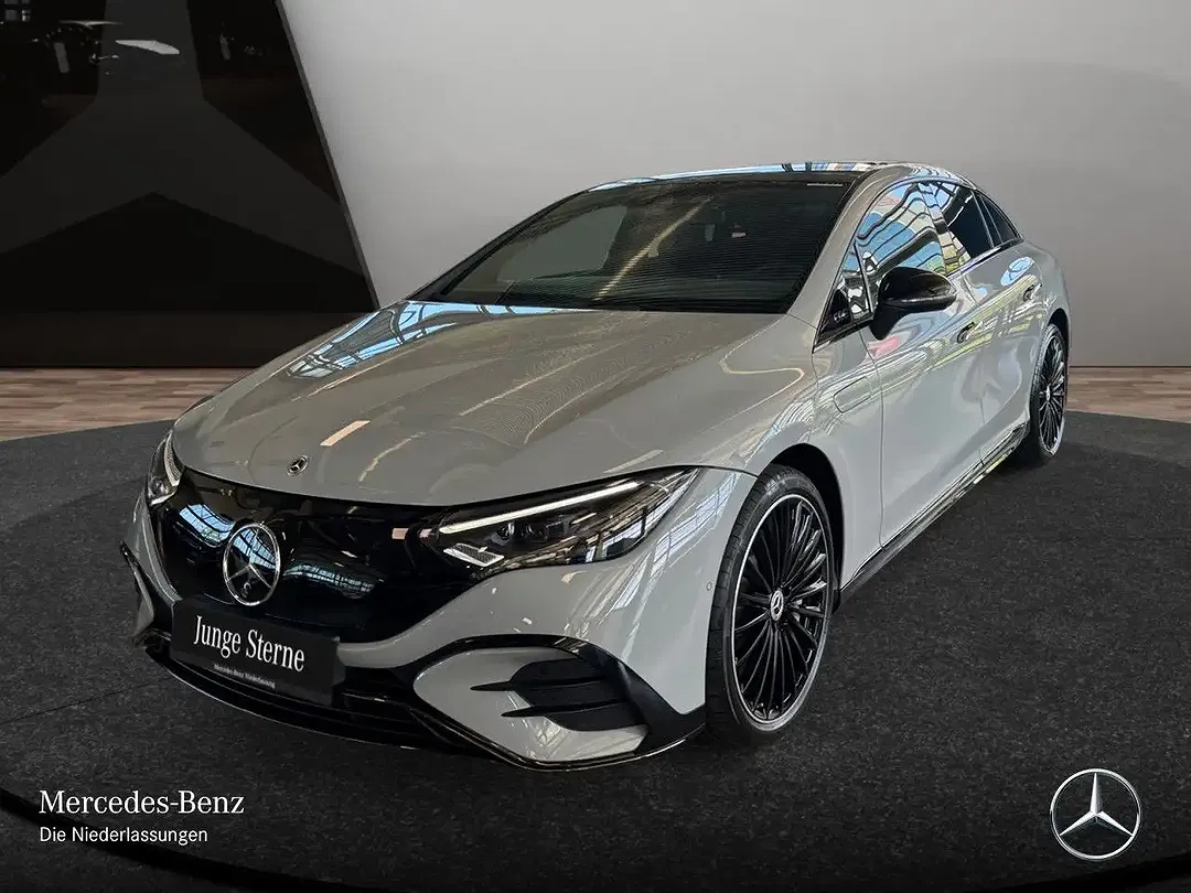 Mercedes-Benz EQE 350 - Thumbnail 1