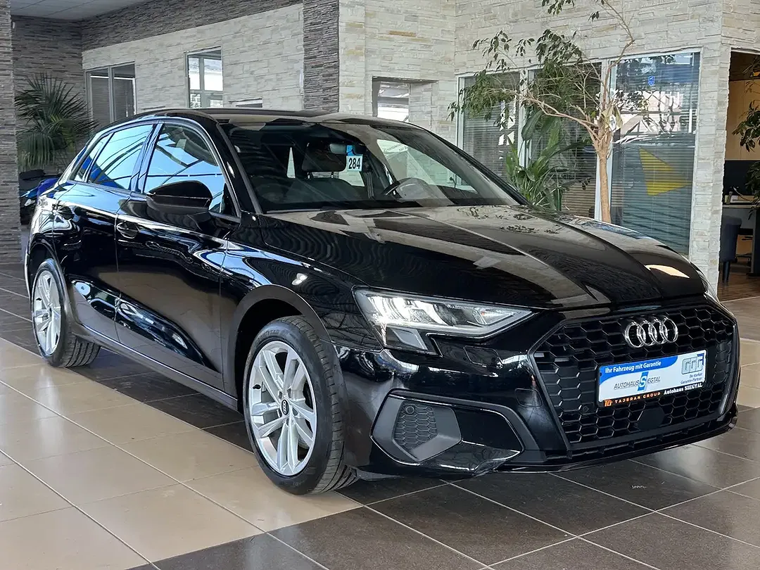 Audi A3 40 TFSI e PHEV S line - foto 1