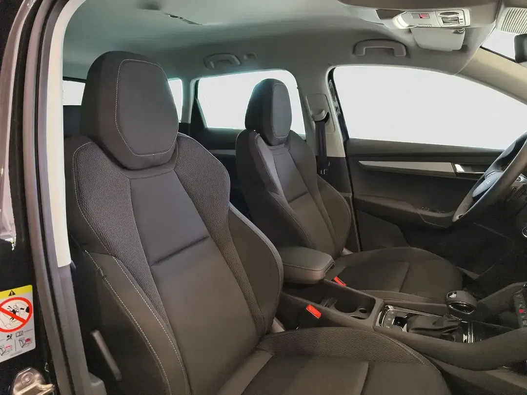 Skoda Karoq - Thumbnail 15