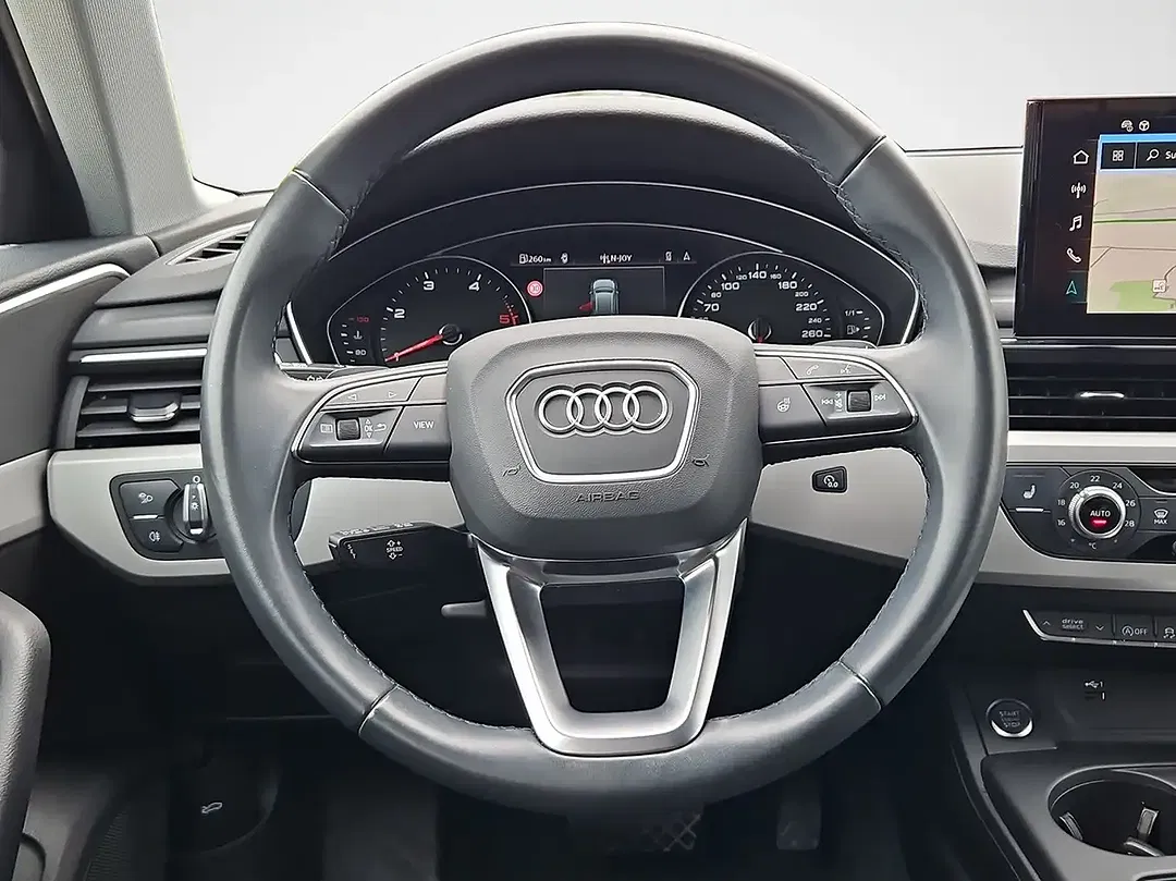 Audi A4 - Thumbnail 9