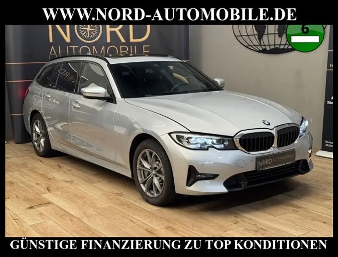 BMW 330 - Afbeelding 1
