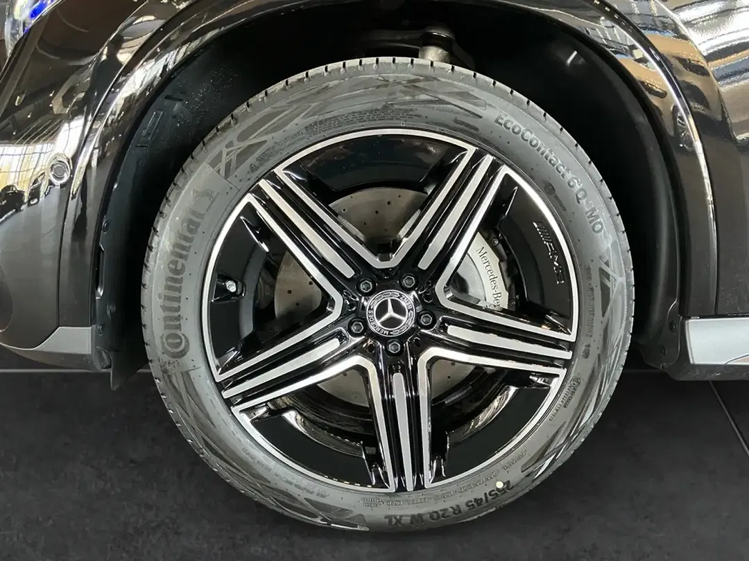 Mercedes-Benz GLC 300 - Thumbnail 15