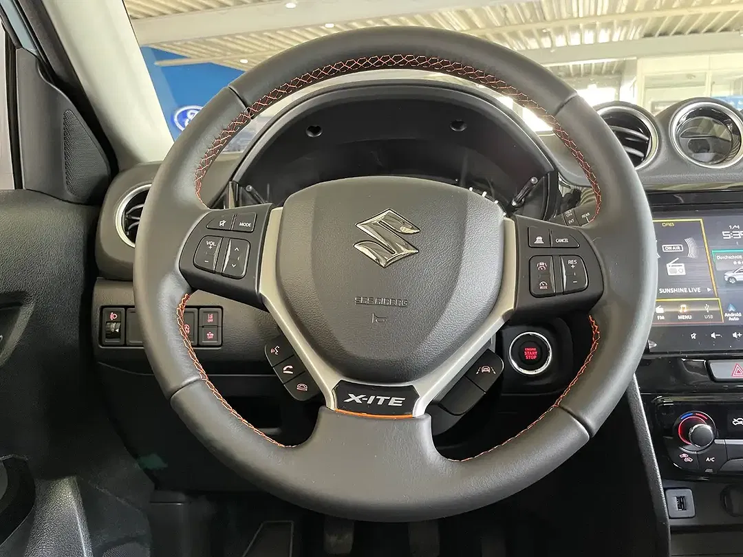 Suzuki Vitara 1.4 BOOSTERJET - foto 14