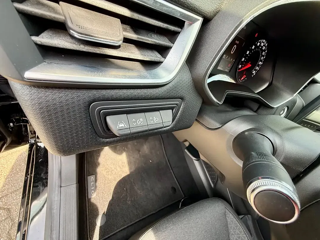 Renault Clio Zen - foto 8