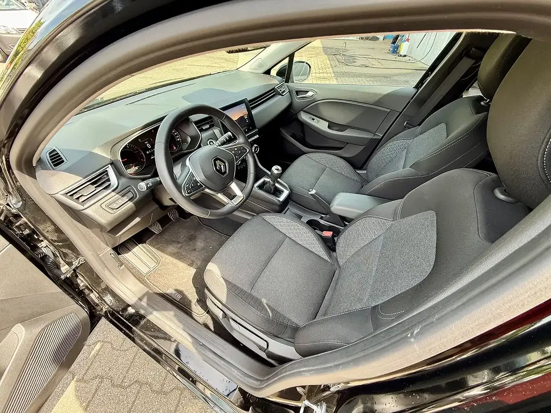 Renault Clio - Thumbnail 5