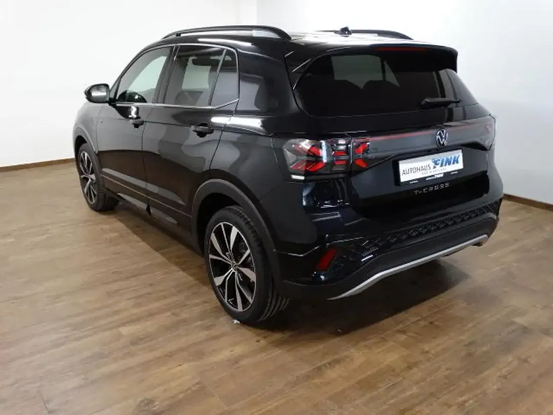 Volkswagen T-Cross - Thumbnail 6