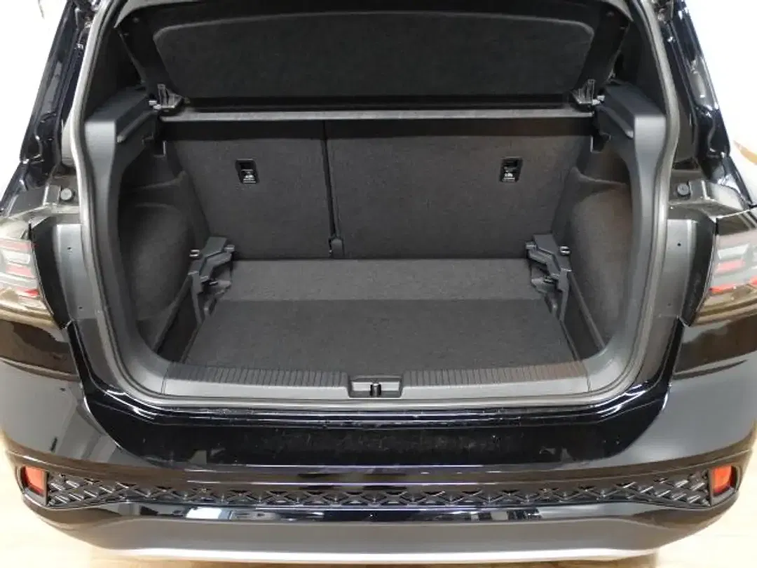 Volkswagen T-Cross - Thumbnail 8