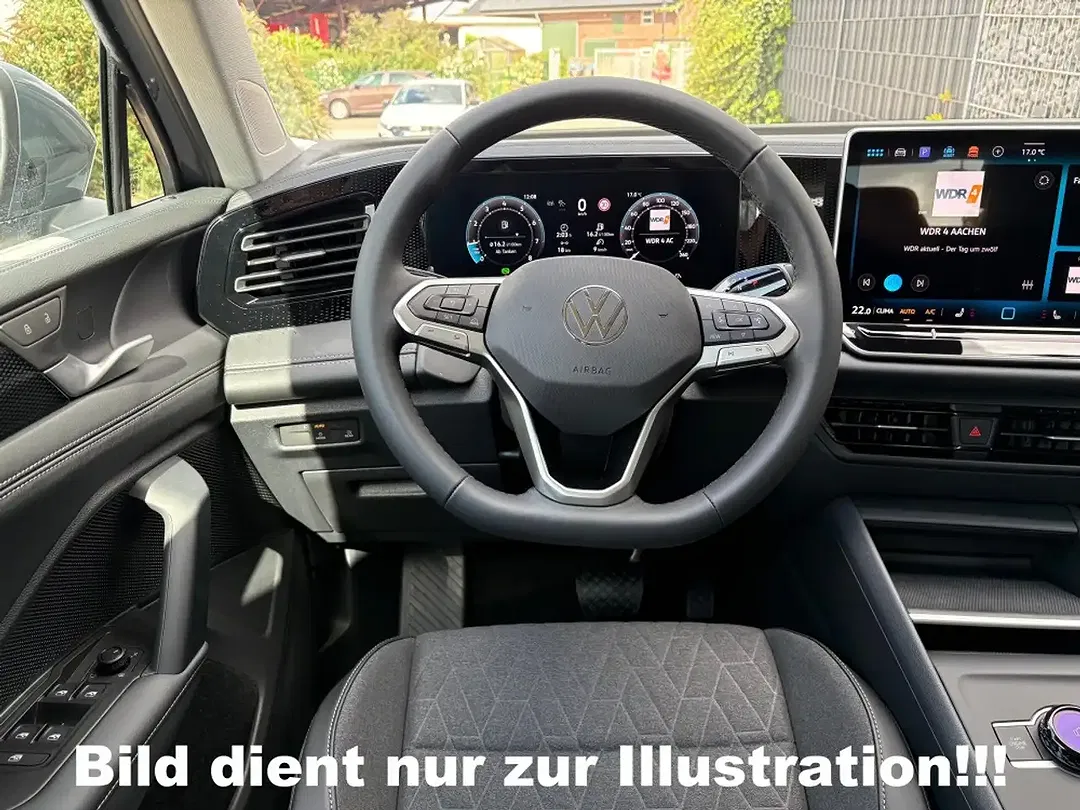 Volkswagen Tiguan - Thumbnail 8