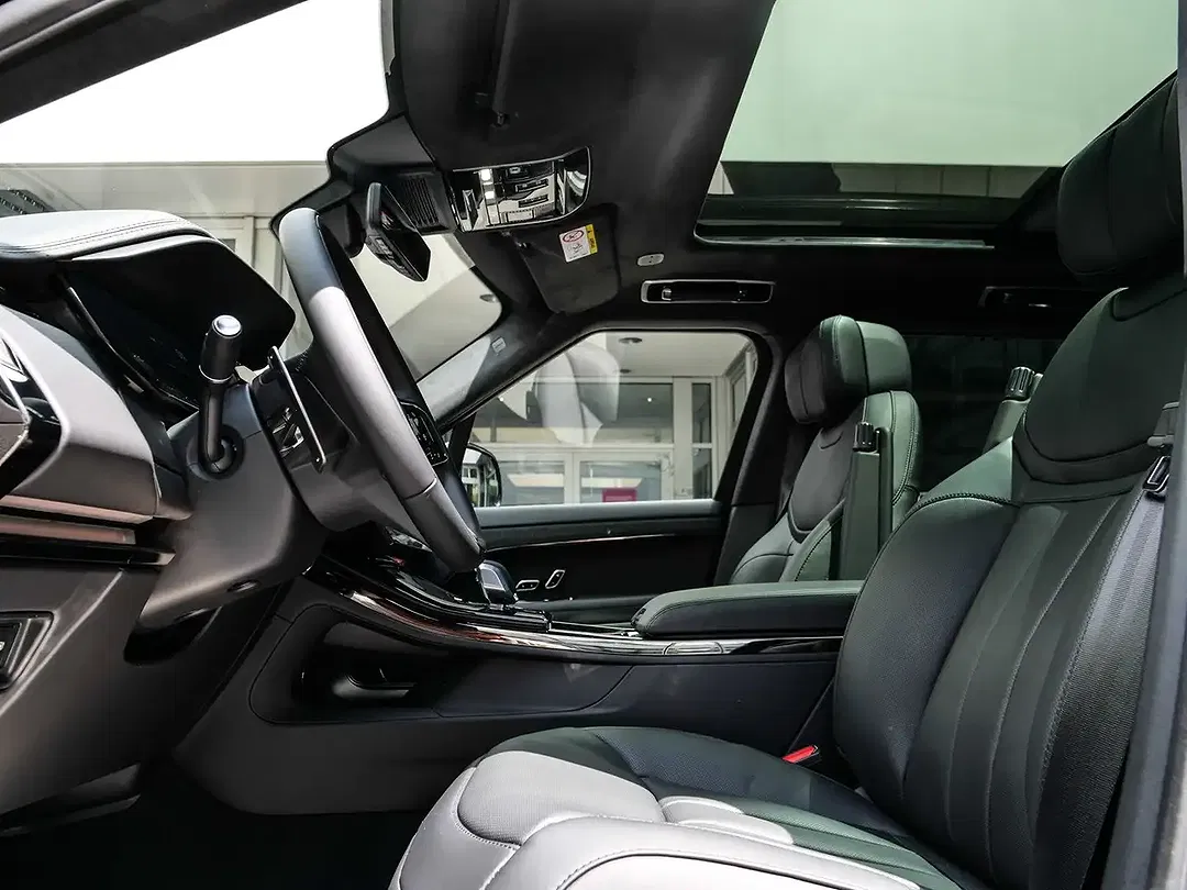 Land Rover Range Rover Sport - Thumbnail 12