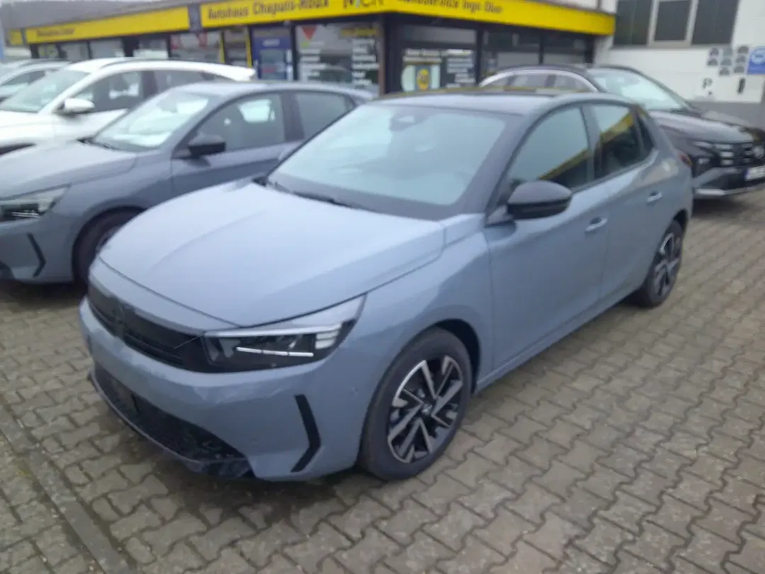 Opel Corsa - Thumbnail 1