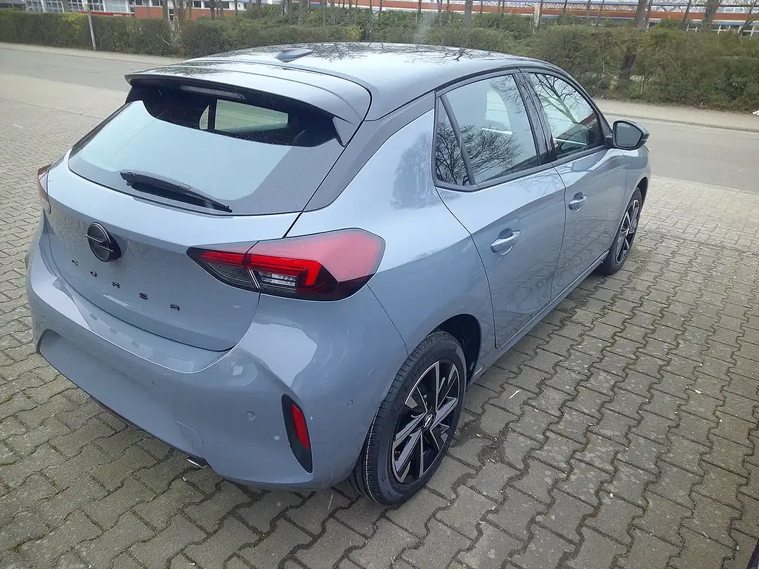 Opel Corsa - Thumbnail 4
