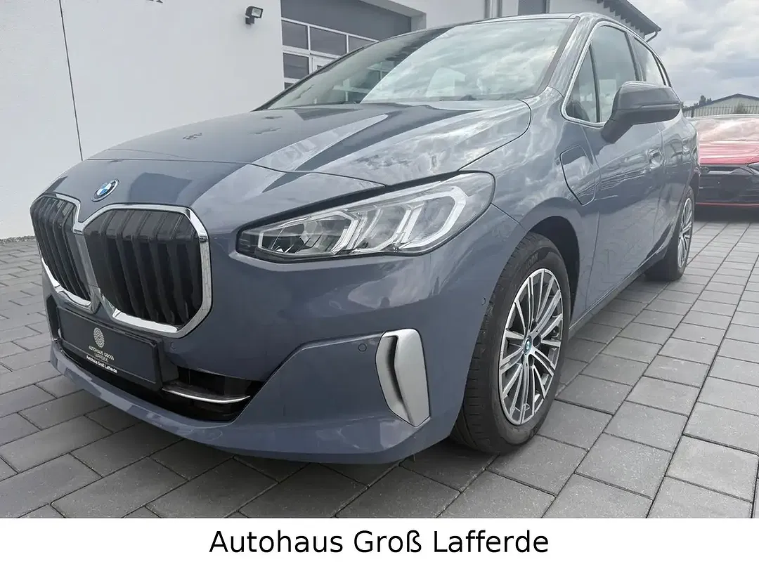 BMW 230 xDrive Active Tourer Luxury Line - foto 1
