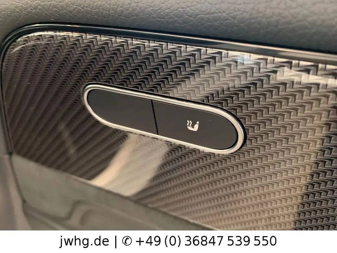 Mercedes-Benz GLA 250 - Thumbnail 4