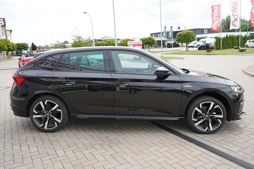 Skoda Scala - Thumbnail 6