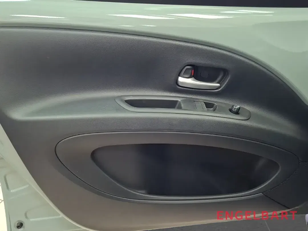 Toyota Aygo X - Thumbnail 9