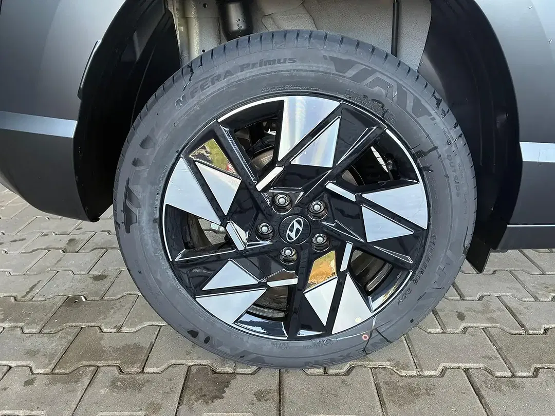 Hyundai KONA - Thumbnail 9