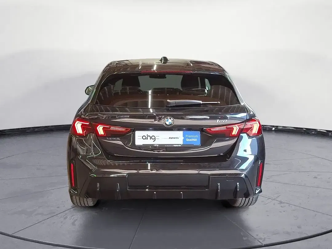 BMW 120 - Thumbnail 4
