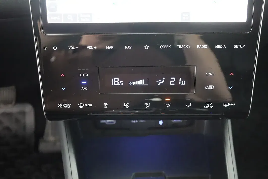 Hyundai TUCSON - Thumbnail 12