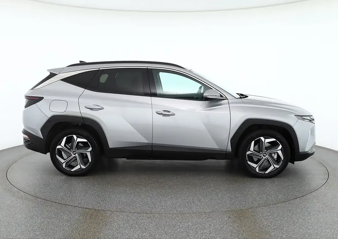 Hyundai TUCSON - Thumbnail 6