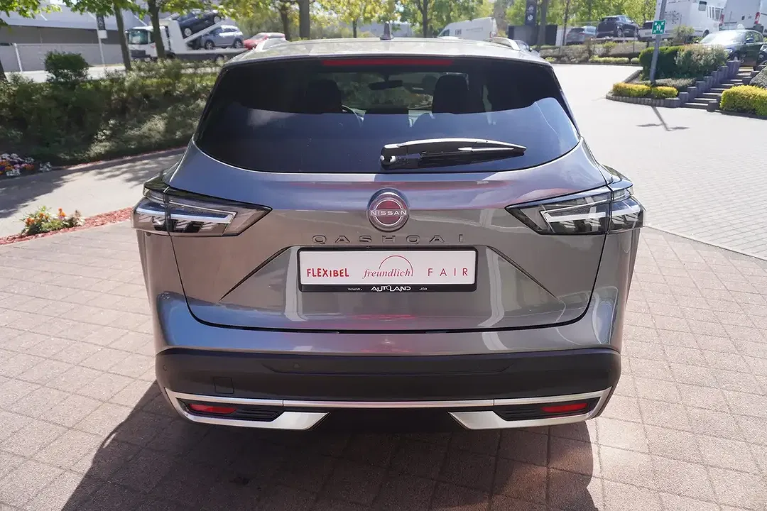 Nissan Qashqai - Thumbnail 3