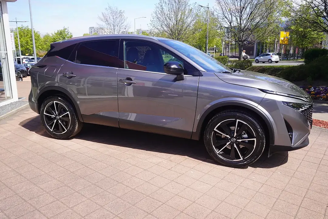 Nissan Qashqai - Thumbnail 5