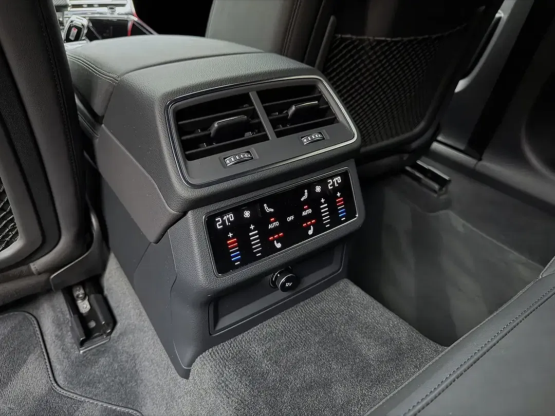Audi RS6 4.0 TFSI Turbo Avant - foto 15