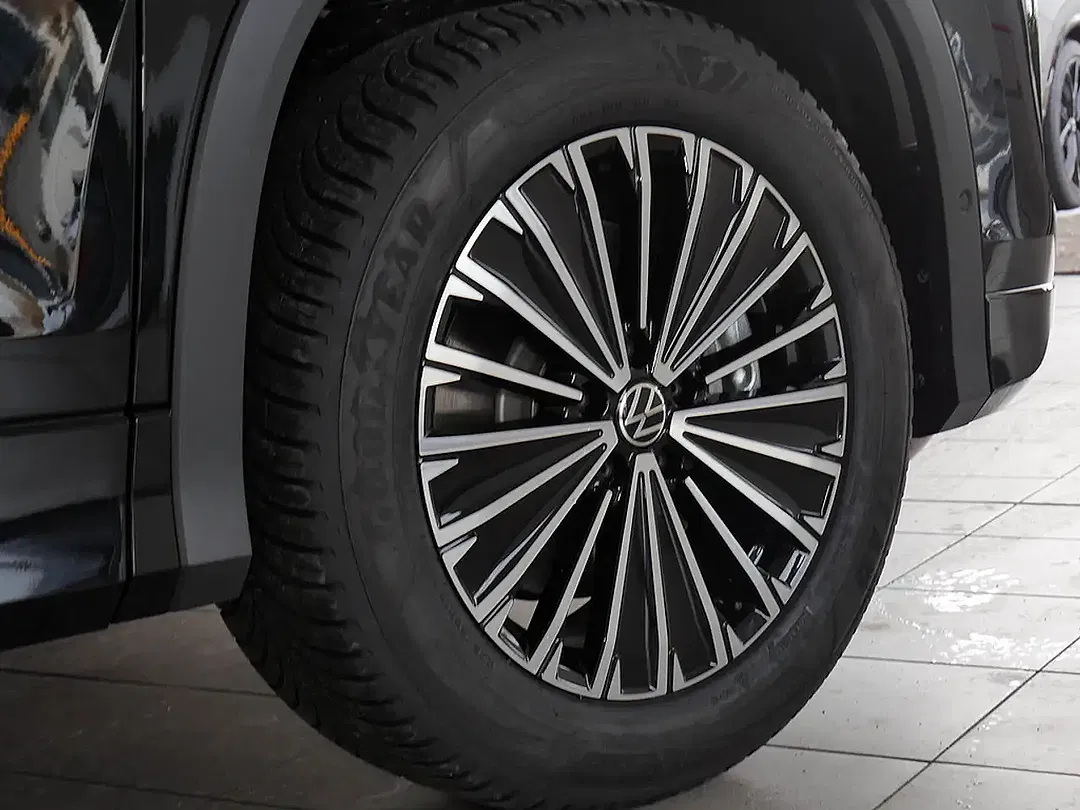 Volkswagen Tayron - Thumbnail 10