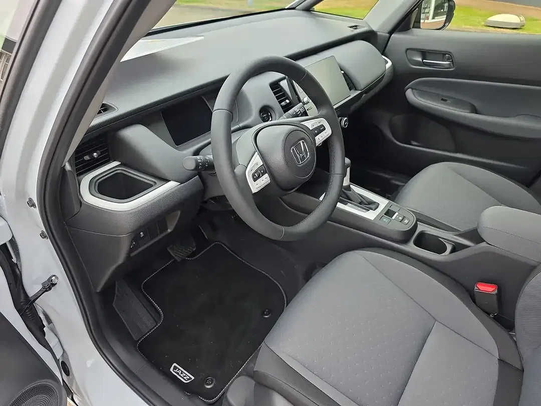 Honda Jazz - Thumbnail 11