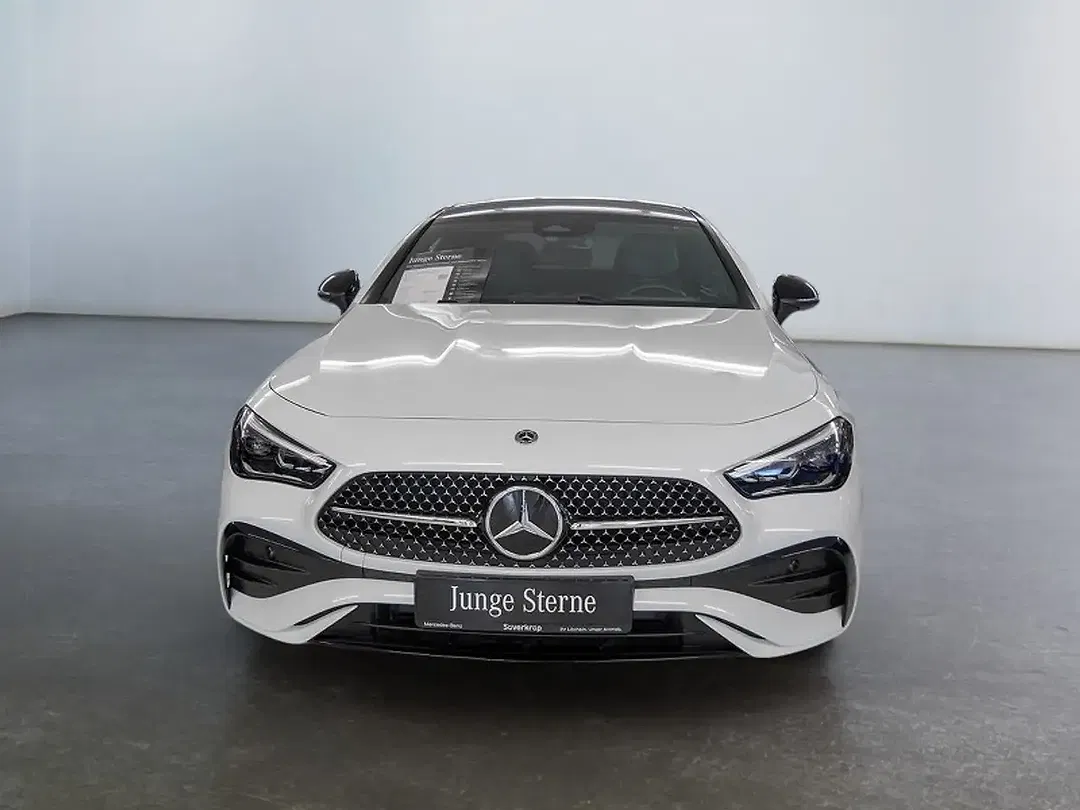 Mercedes-Benz CLE 200 - Thumbnail 4