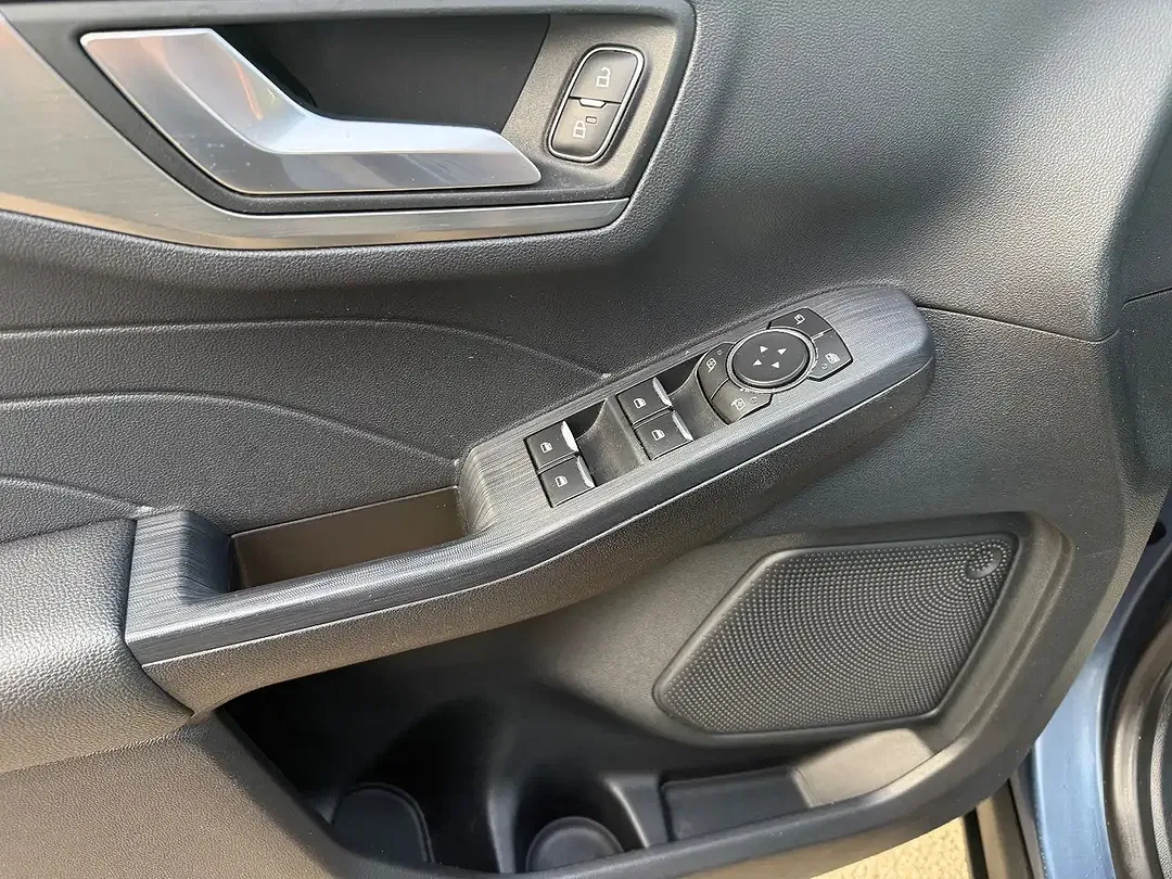 Ford Kuga 2.5 AUT Titanium - foto 8