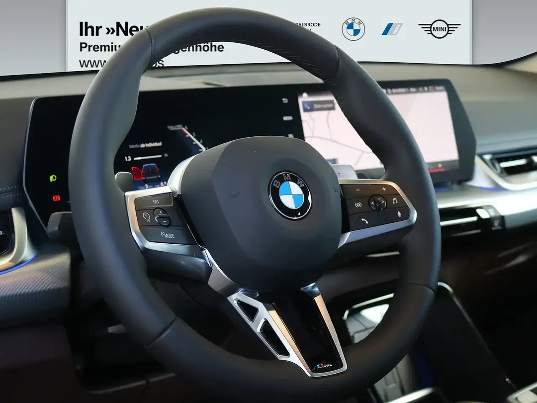 BMW X1 - Thumbnail 5