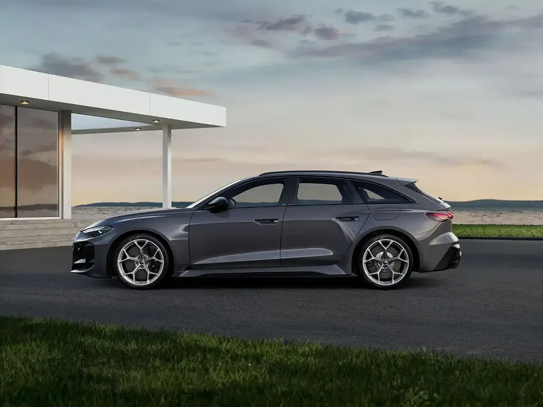 Audi RS5 - Thumbnail 5