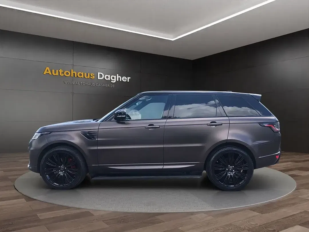 Land Rover Range Rover Sport - Thumbnail 2