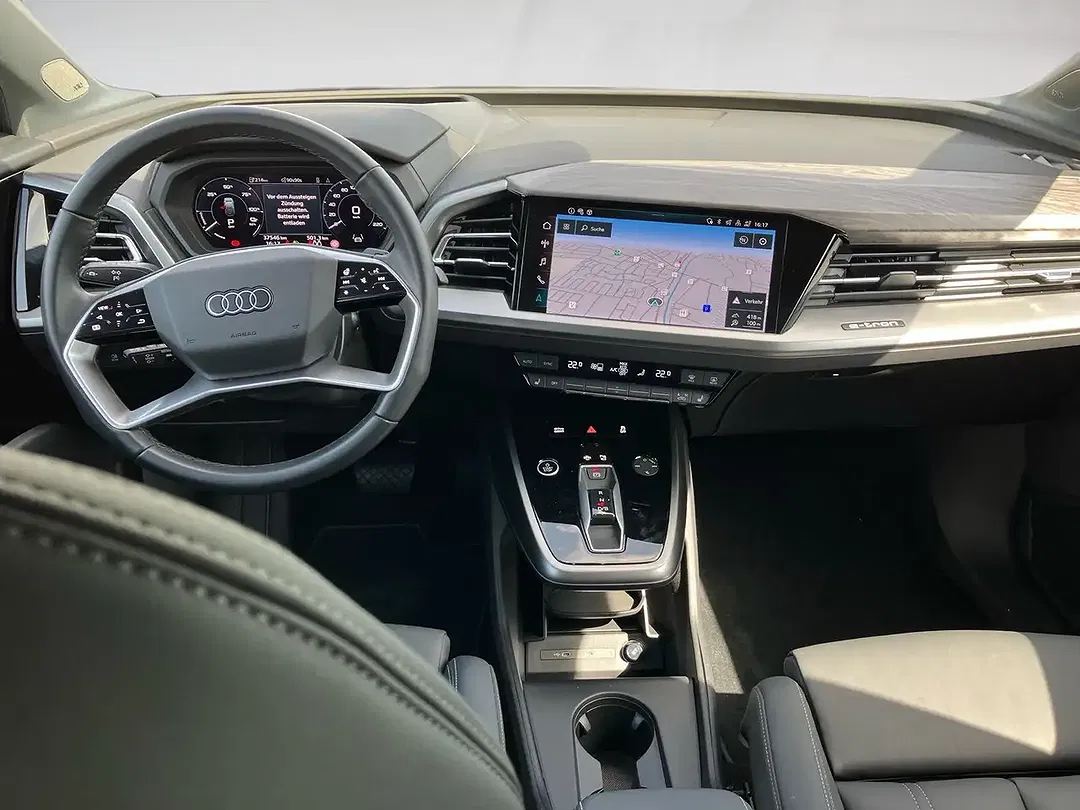 Audi Q4 e-tron - Thumbnail 10