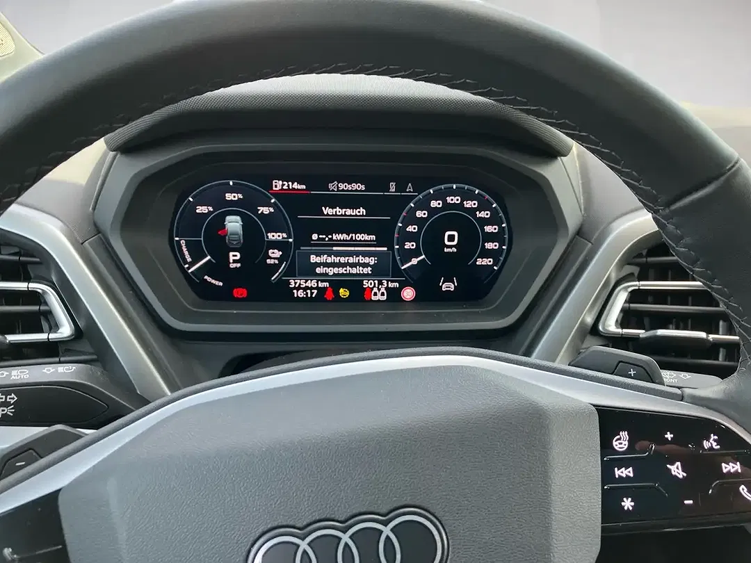 Audi Q4 e-tron - Thumbnail 12