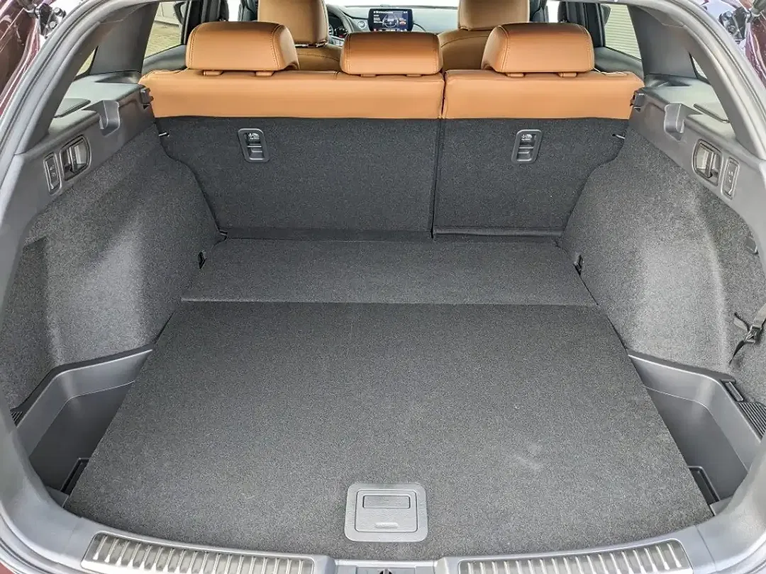 Mazda 6 - Thumbnail 13