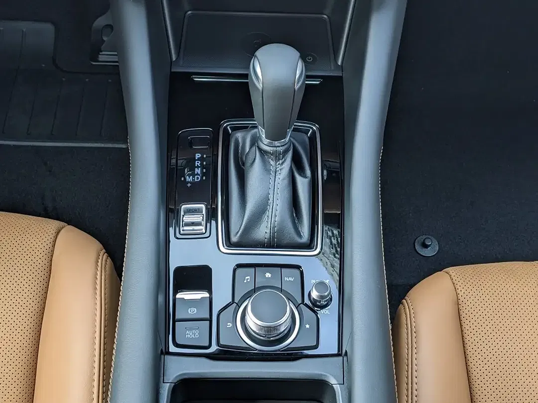 Mazda 6 - Thumbnail 5