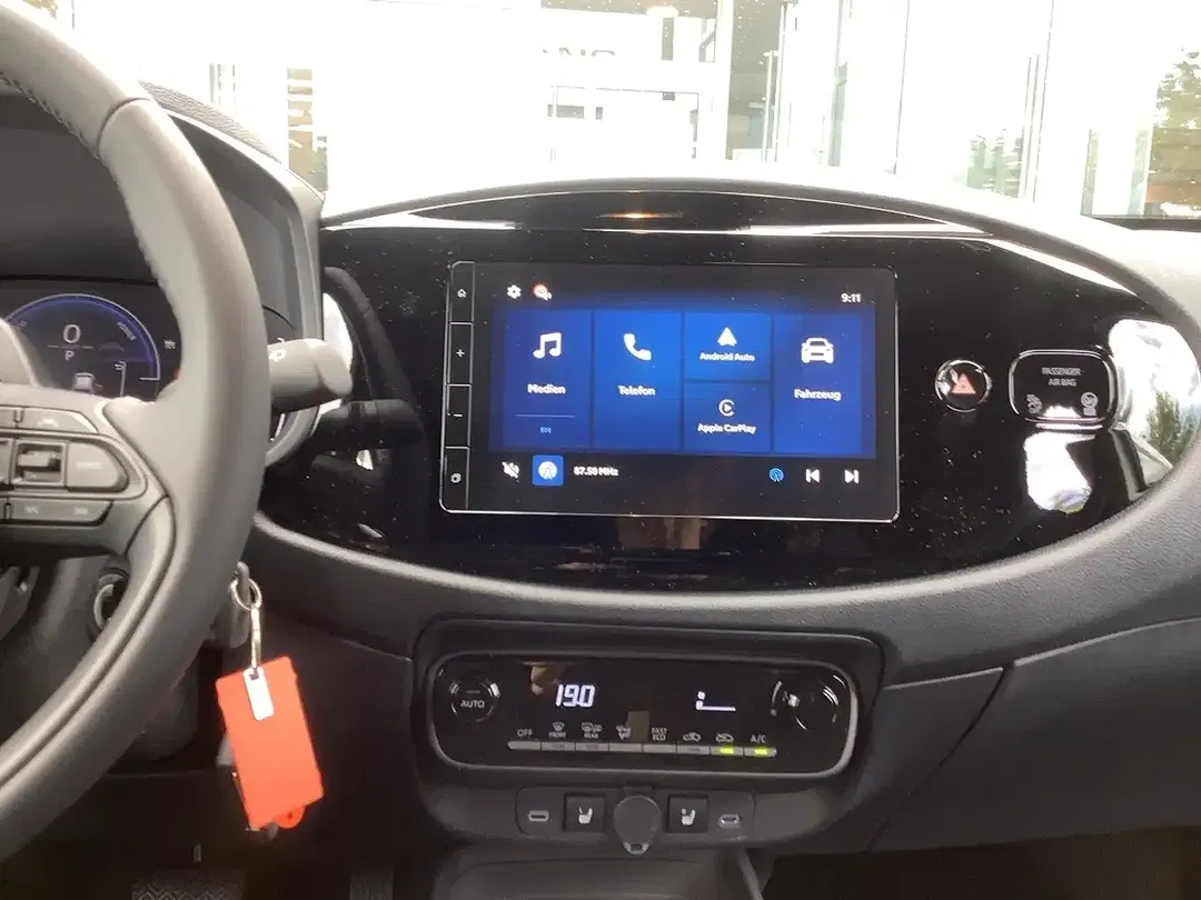 Toyota Aygo X - Thumbnail 10
