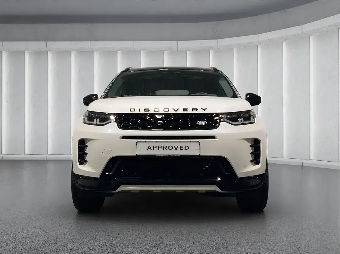 Land Rover Discovery Sport - Thumbnail 4