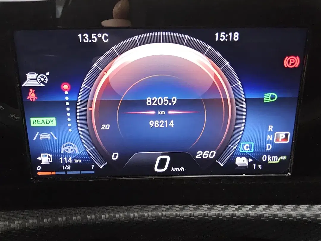 Mercedes-Benz A 250 - Thumbnail 8