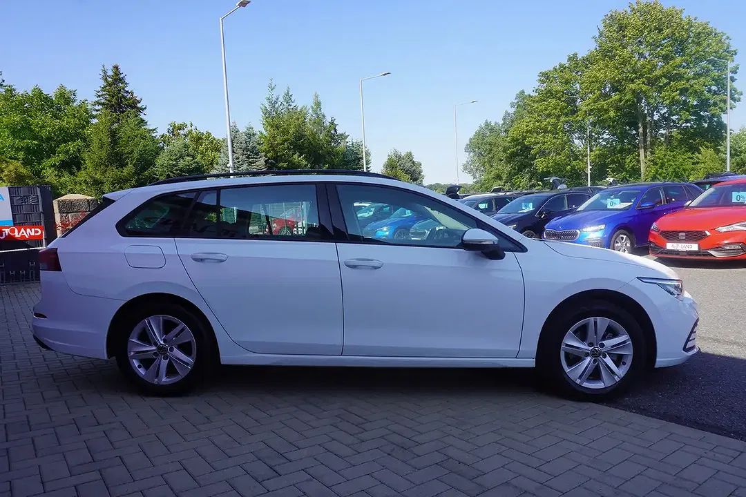 Volkswagen Golf - Thumbnail 4