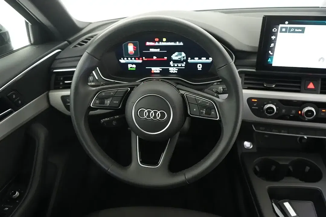Audi A4 - Thumbnail 12