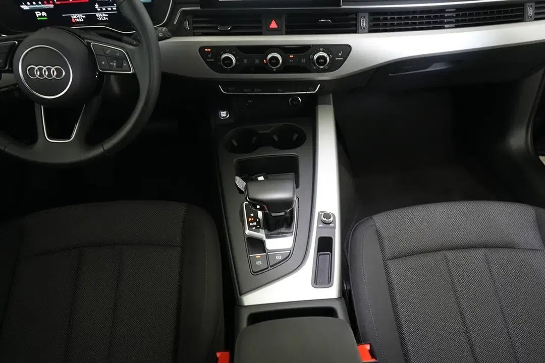 Audi A4 - Thumbnail 14
