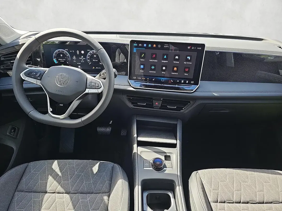 Volkswagen Tiguan - Thumbnail 11