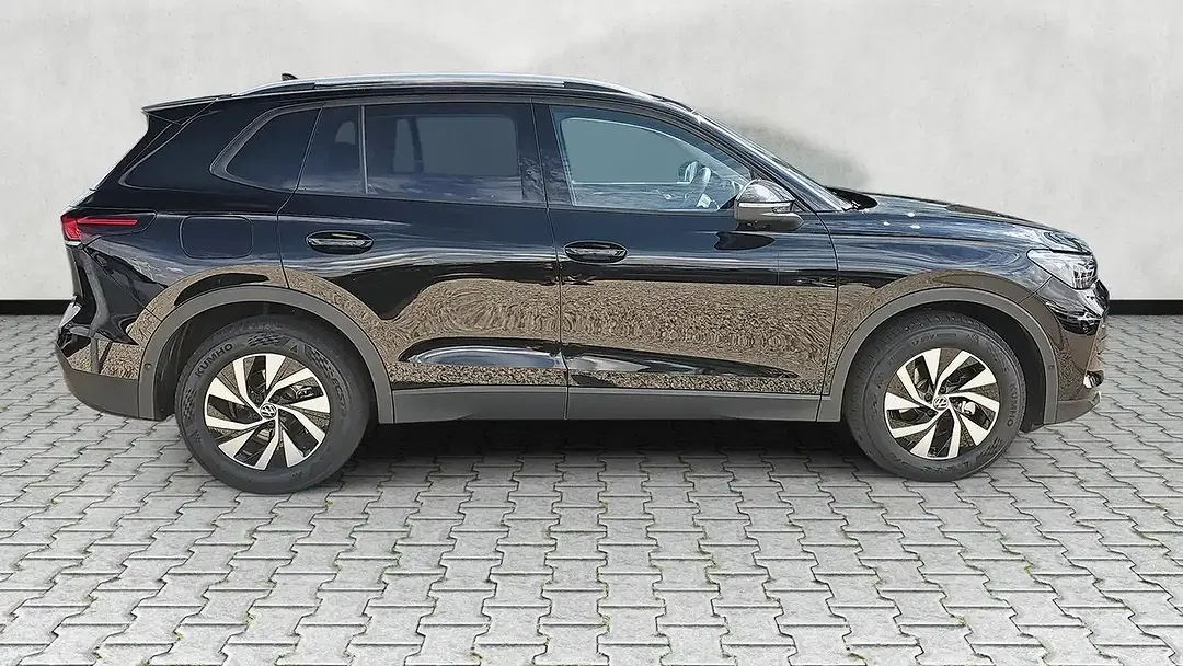 Volkswagen Tiguan - Thumbnail 22