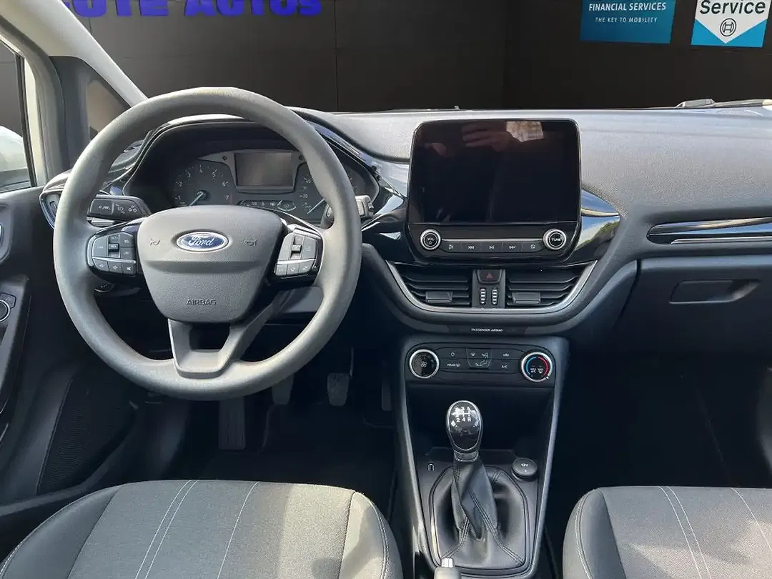 Ford Fiesta - Thumbnail 13