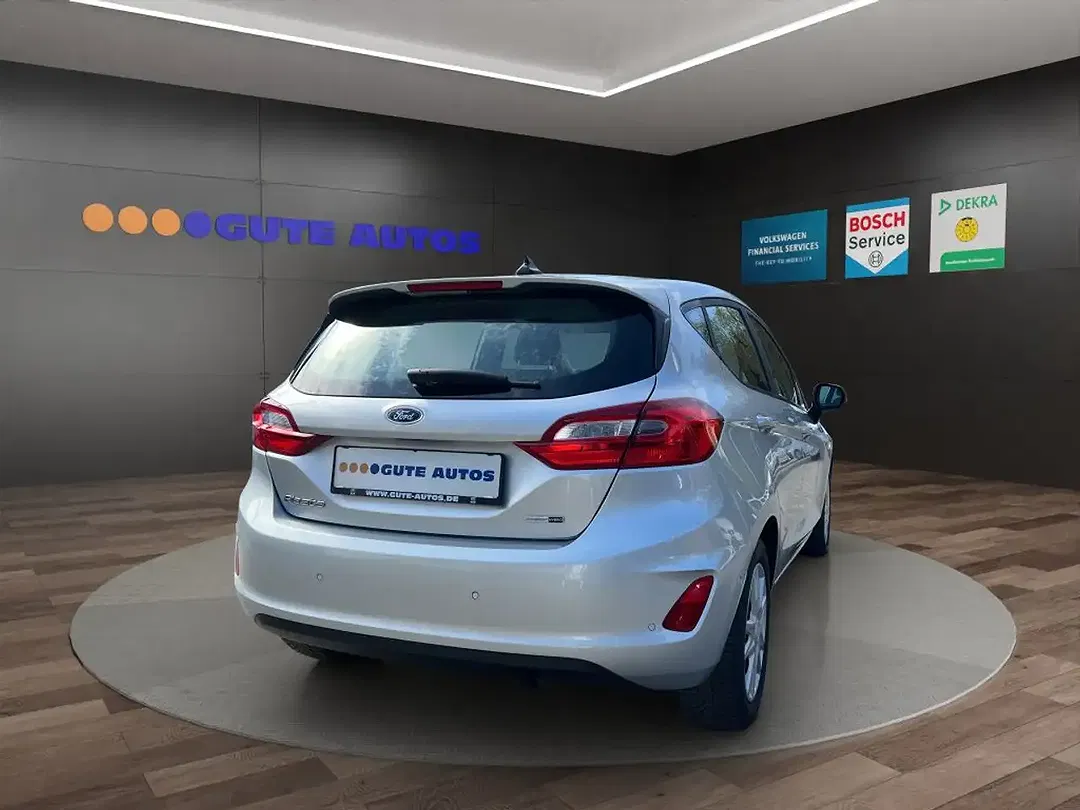 Ford Fiesta - Thumbnail 5