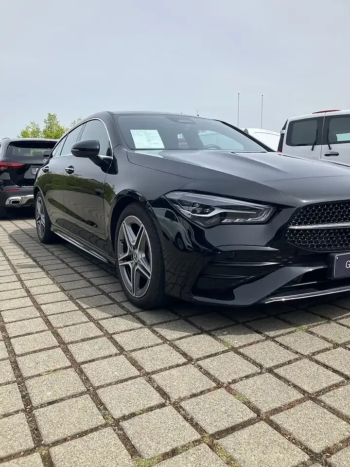 Mercedes-Benz CLA 180 - Thumbnail 11